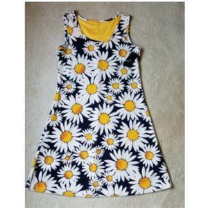 Ronni Nicole Daisy Textured fitted dress, M